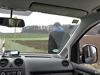 GERMAN m. JULIA SEDUCE YOUNG Brat HITCHER TO FUCK IN Jalopy